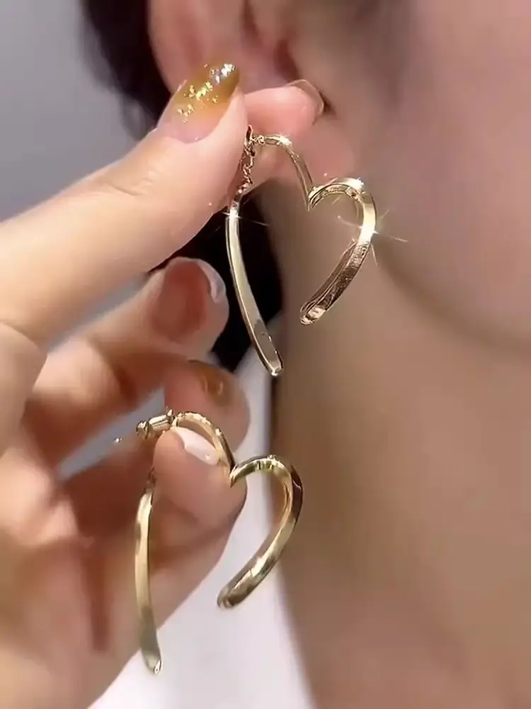S925 silver needle European and American exaggerated plain ring earrings women's high-end light luxury Joker simple temperament earrings wholesale