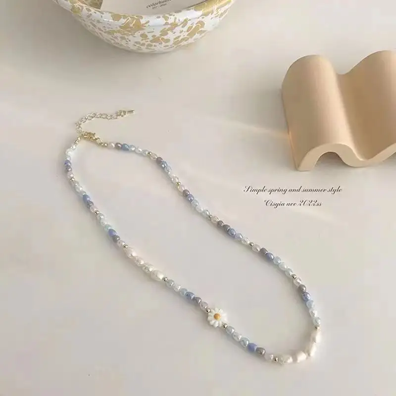 Feminine Pearl Clavicle Necklace with Broken Silver Finish - Image 12