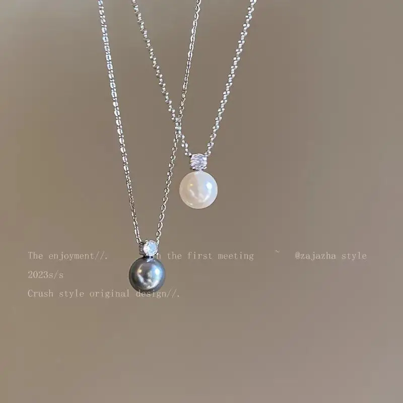 Feminine Pearl Clavicle Necklace with Broken Silver Finish - Image 9