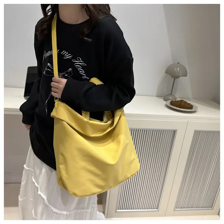 New Casual Nylon Tote Bag Grey Large Capacity 2024 — feature 31