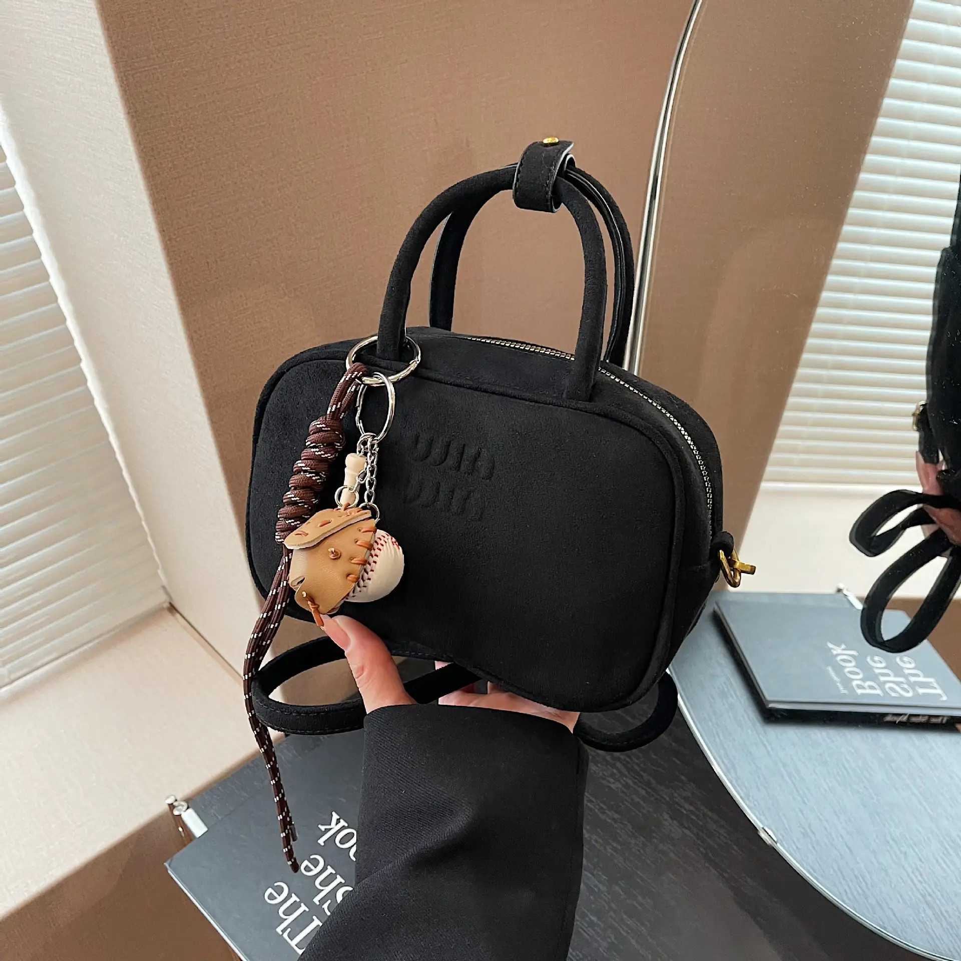 Women's Cross-Border Square Bag 2026 Winter Shoulder Bag