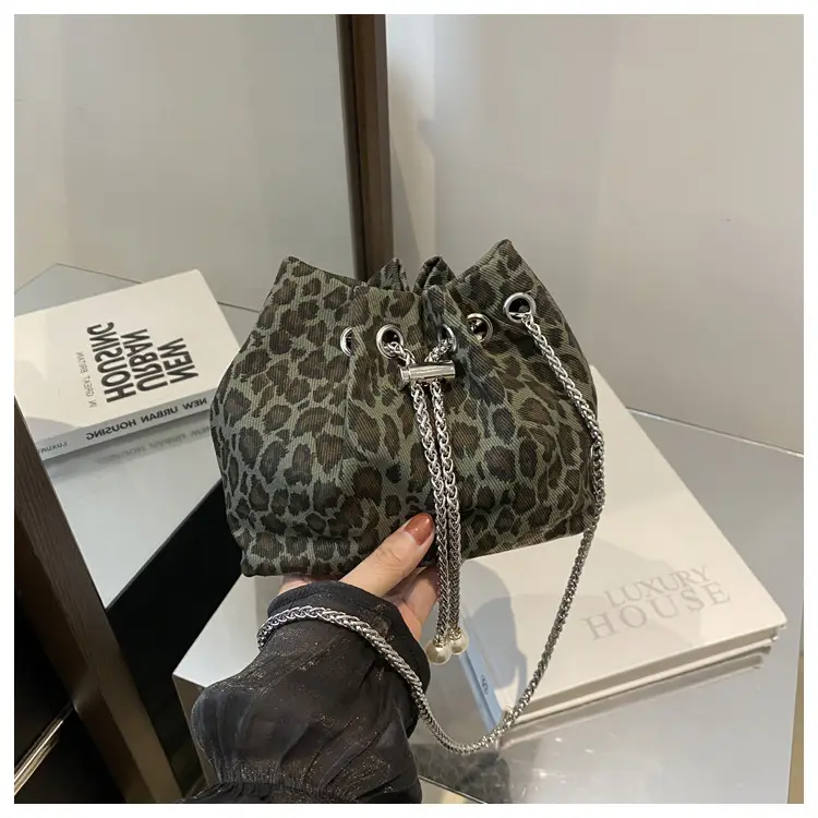 Women's Leopard Print Crossbody Bag 2024 Winter — feature 22