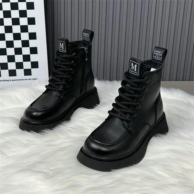 Women's Brown Thick-Soled Martin Boots 2025 Winter