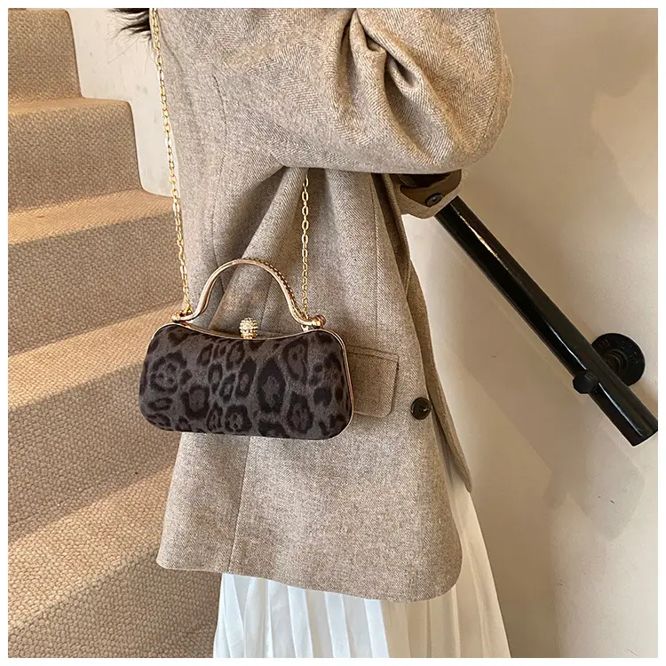 Leopard Print Chain Shoulder Bag Women 2024 — feature 30