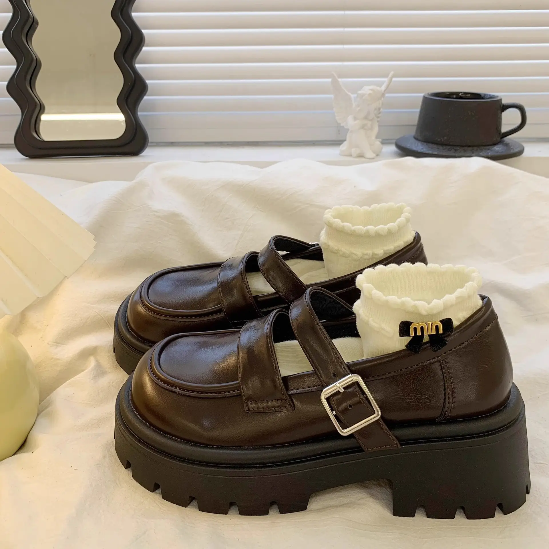 Women's Retro British Platform Shoes 2024 Spring New College-style Japanese Jk Dress Mary Jane Shoes — feature 11