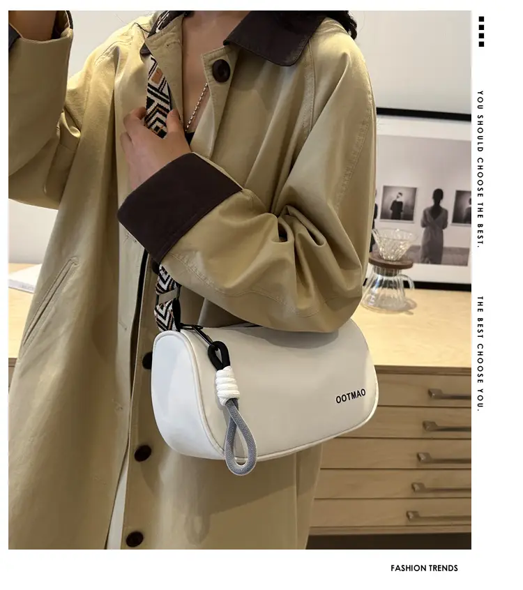 Black Canvas Shoulder Bag for Women 2024 — feature 2