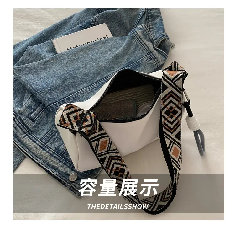 Black Canvas Shoulder Bag for Women 2024 — feature 8