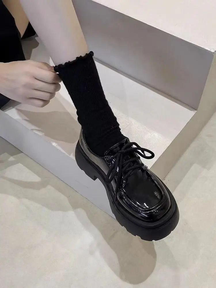 Thick-soled small leather shoes 2024 new spring and autumn retro British style jk shoes black versatile matching skirt loafers — feature 9