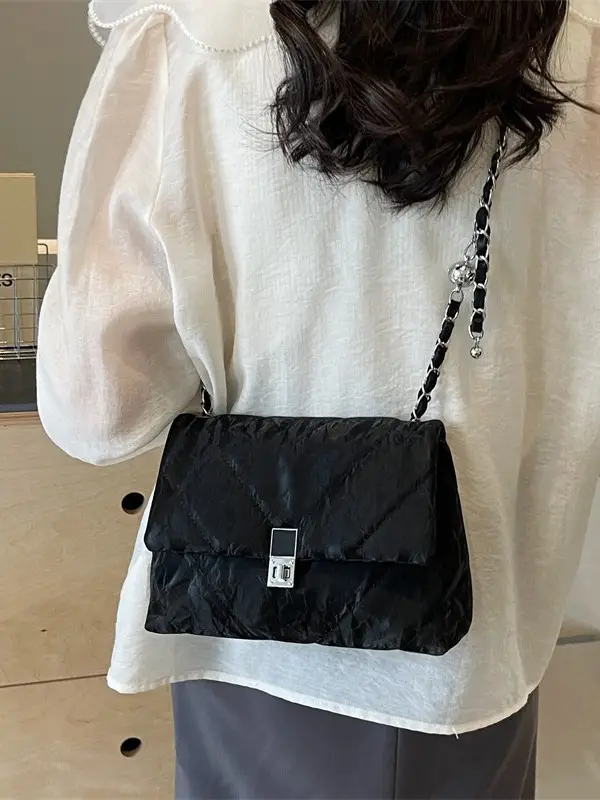 Black Rhombus Chain Shoulder Bag for Women 2024 - Image 4