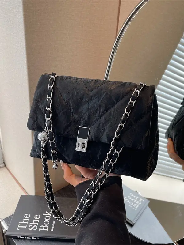 Black Rhombus Chain Shoulder Bag for Women 2024 - Image 5