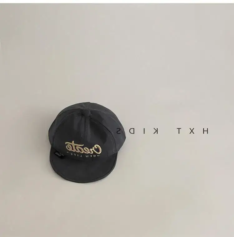 Brown Baby Cap with Small Embroidery for 1 Year Old — feature 9
