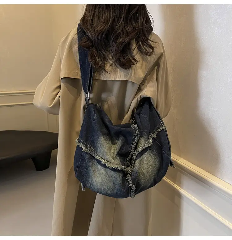 Vintage Denim Crossbody Bag Women 2024 New Korean Style Large Capacity — feature 18