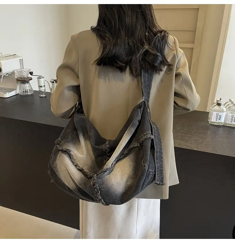 Vintage Denim Crossbody Bag Women 2024 New Korean Style Large Capacity — feature 25
