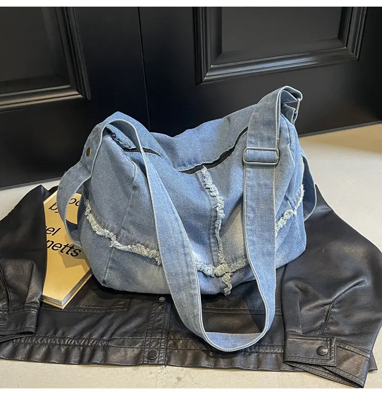 Vintage Denim Crossbody Bag Women 2024 New Korean Style Large Capacity — feature 31