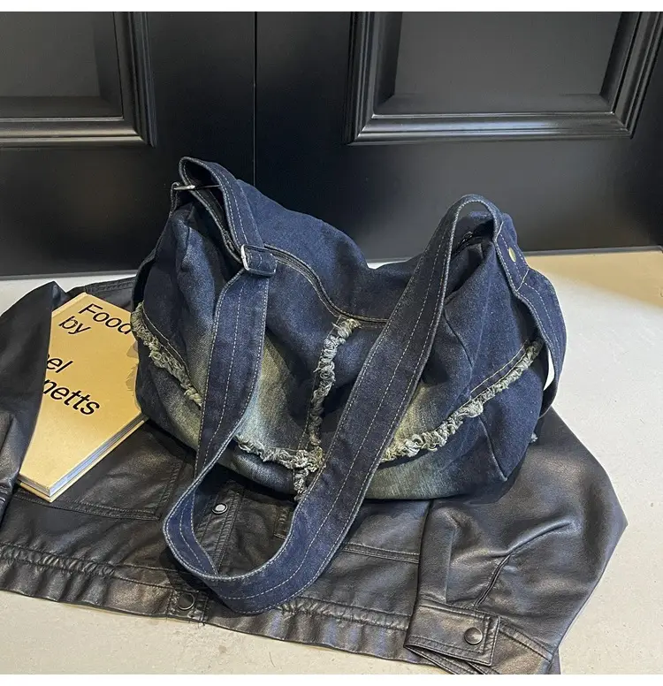 Vintage Denim Crossbody Bag Women 2024 New Korean Style Large Capacity — feature 32