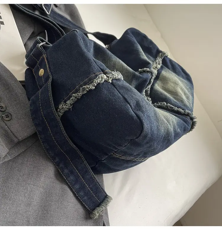 Vintage Denim Crossbody Bag Women 2024 New Korean Style Large Capacity — feature 44