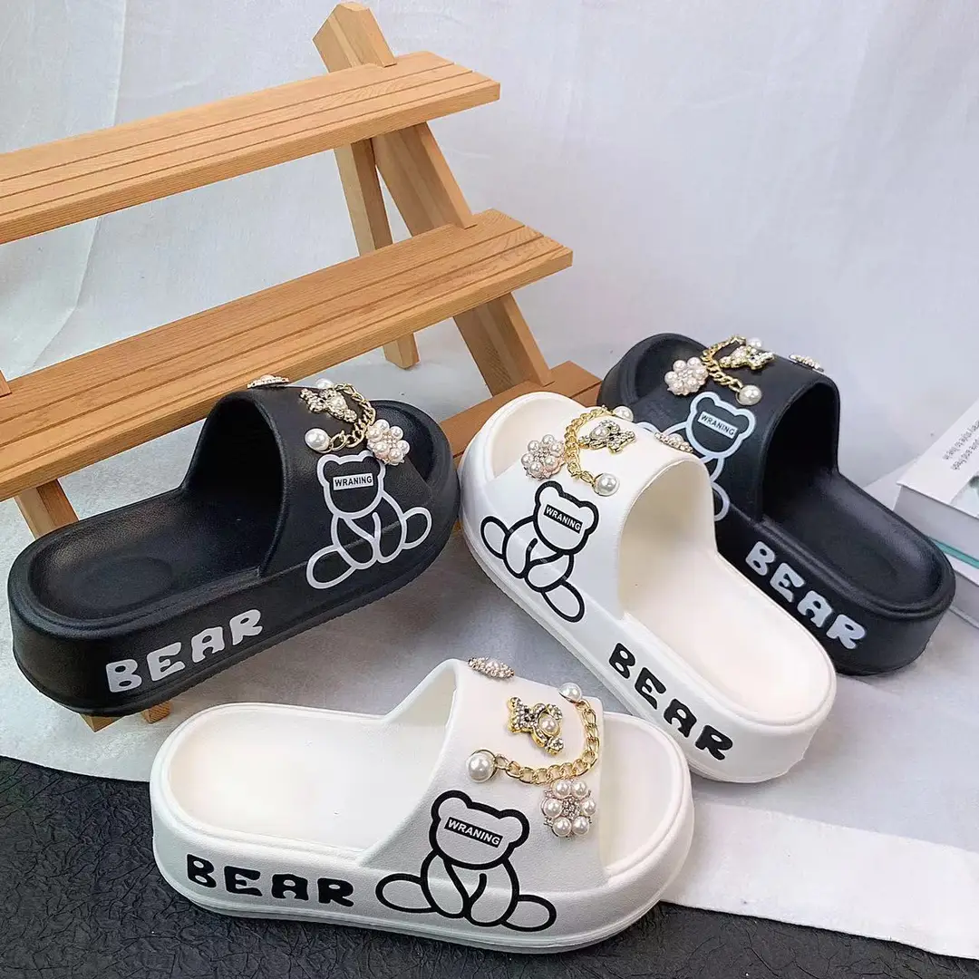 Thick-soled muffin eva slippers women's slipper outdoor cute golden bear suit beach slippers ins — feature 2