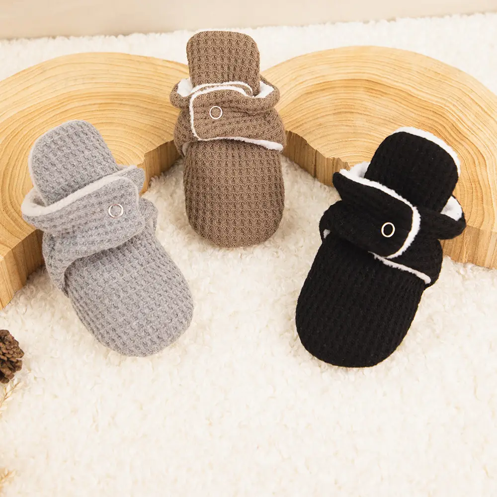 New Baby Socks with Buckle Strap Black Grey Brown — feature 4