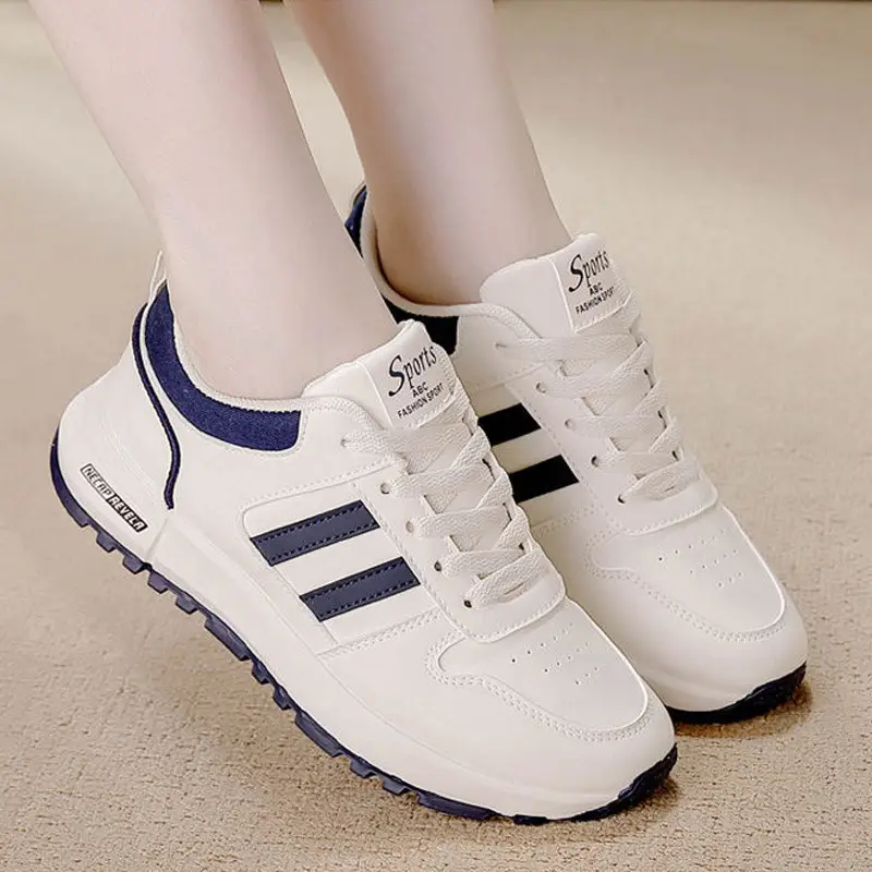 sneaker Women Ins Leather All-match 2024 Autumn New Thick Sole Non-slip Lightweight Explosive Forrest Gump Shoes for Women 5115