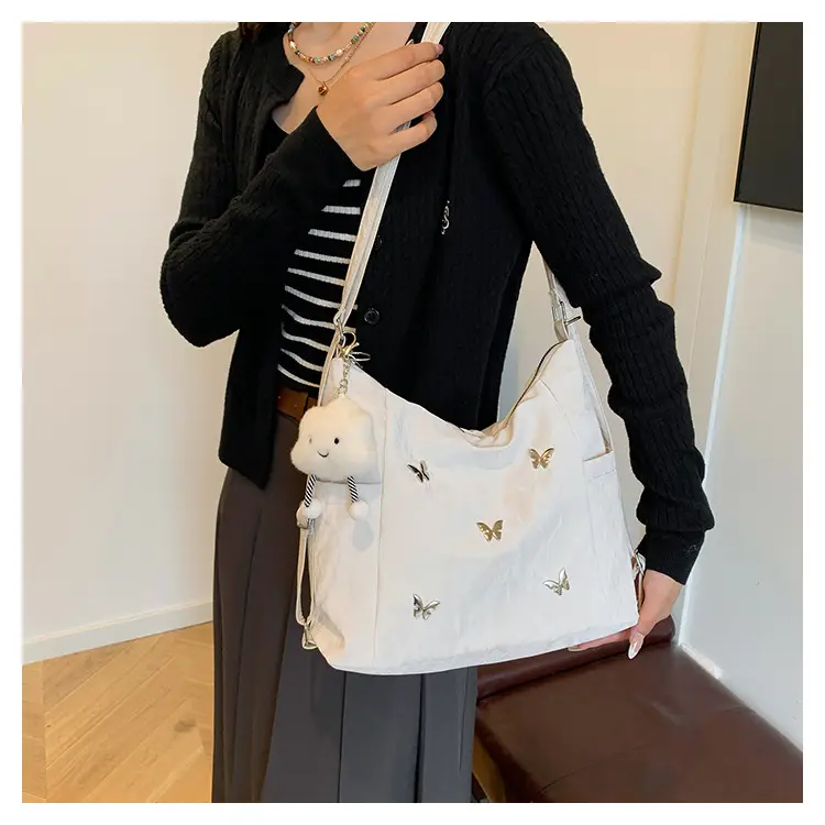 Black Butterfly Print Women's Shoulder Bag 2024 — feature 19
