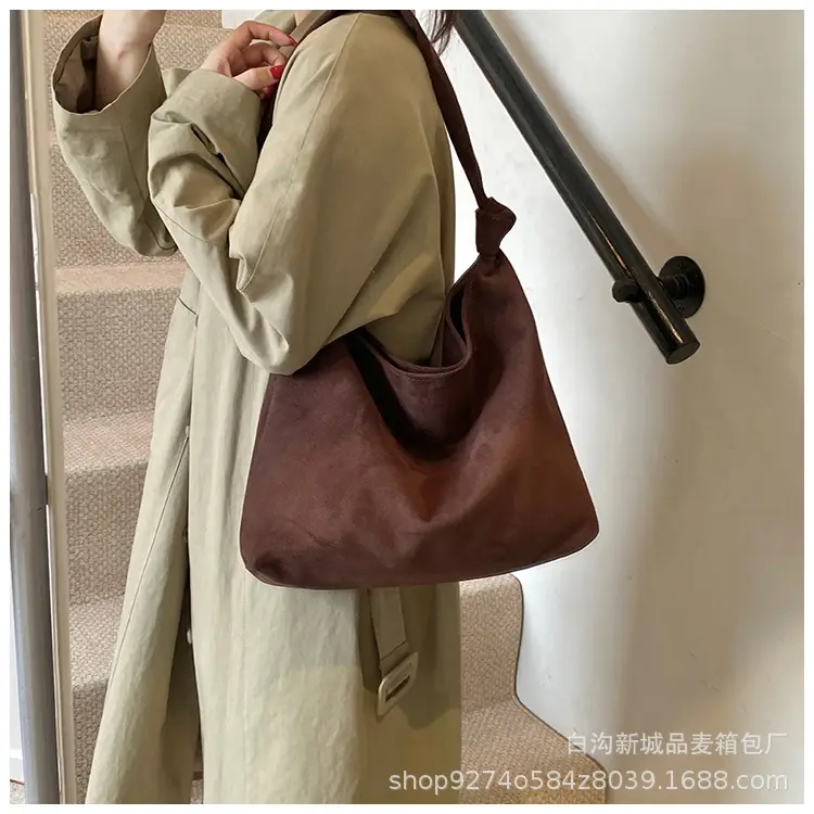 Women Suede Shoulder Bag Brown Large Capacity 2026 — feature 11