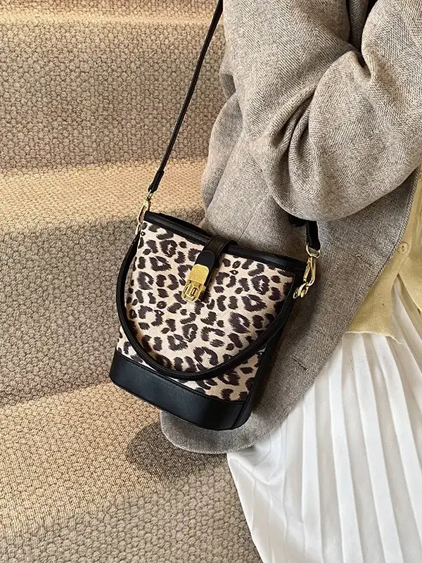 Leopard Print Shoulder Messenger Bag Women 2024