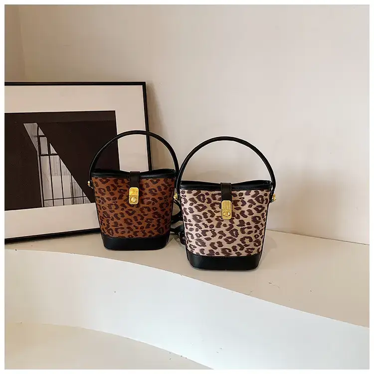Leopard Print Shoulder Messenger Bag Women 2024 — feature 1