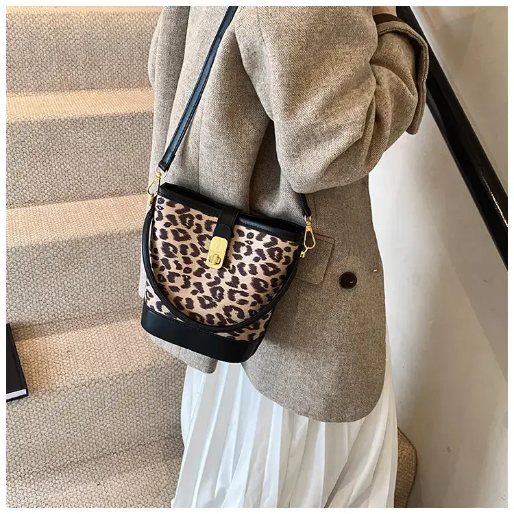 Leopard Print Shoulder Messenger Bag Women 2024 — feature 14
