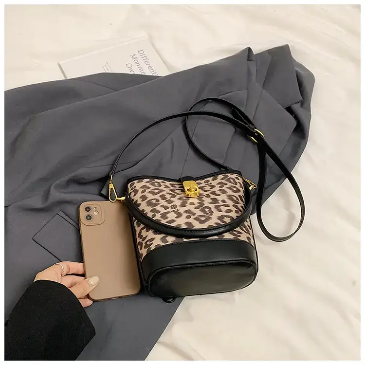Leopard Print Shoulder Messenger Bag Women 2024 — feature 19