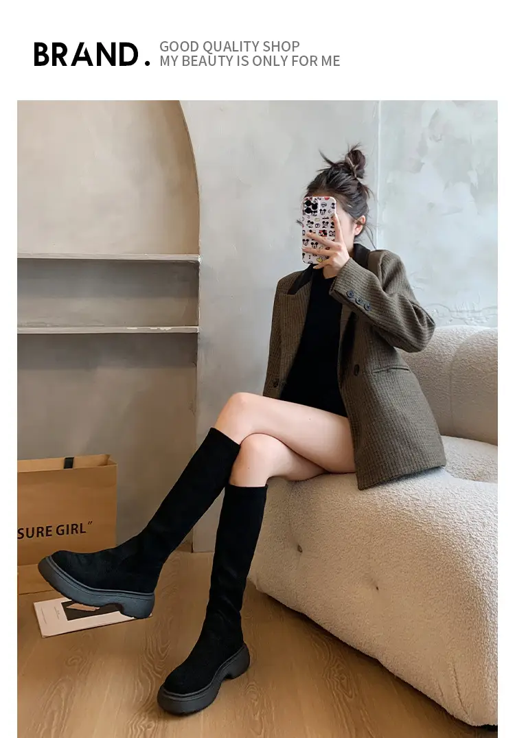 Suede Long Boots Women's Short but Knee Long Boots French Flat Stretch Slim Retro High Knights Boots — feature 1