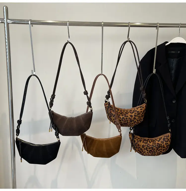 Retro Leopard Print Shoulder Crossbody Bag Women Large Capacity — feature 1