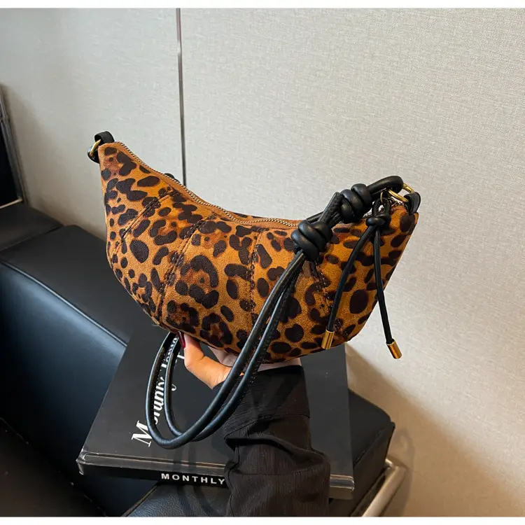 Retro Leopard Print Shoulder Crossbody Bag Women Large Capacity — feature 32