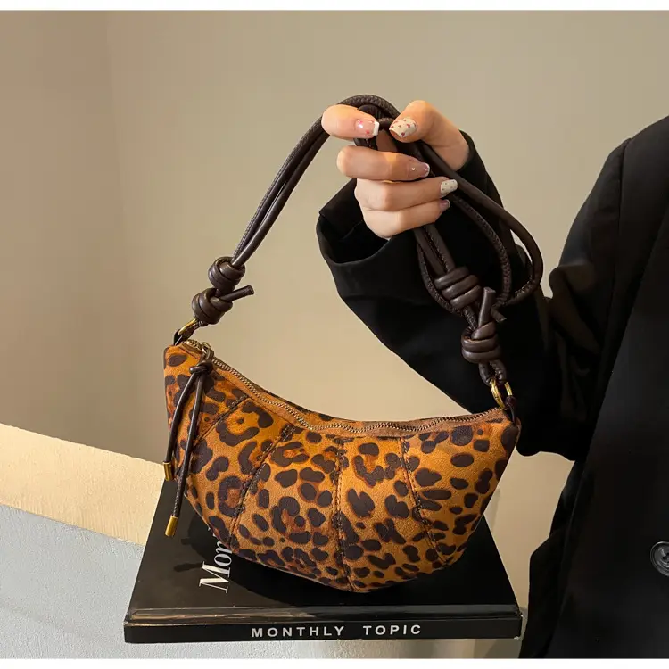 Retro Leopard Print Shoulder Crossbody Bag Women Large Capacity — feature 37