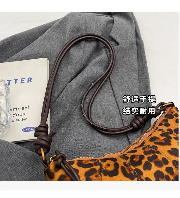 Retro Leopard Print Shoulder Crossbody Bag Women Large Capacity — feature 5