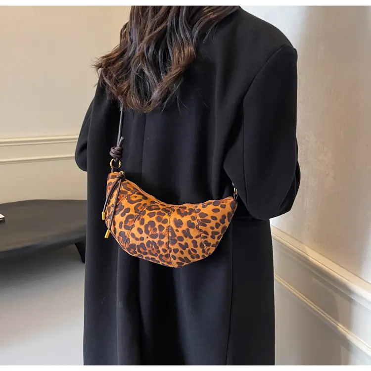 Retro Leopard Print Shoulder Crossbody Bag Women Large Capacity — feature 9
