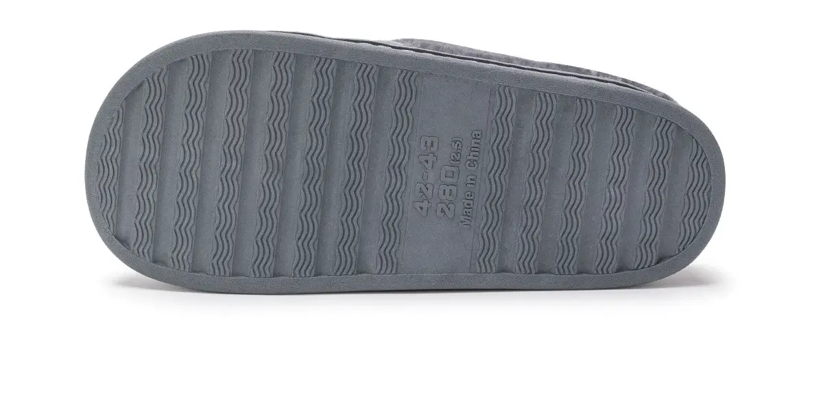 Men Winter Plush Cotton Slippers Grey 2025 — feature 24