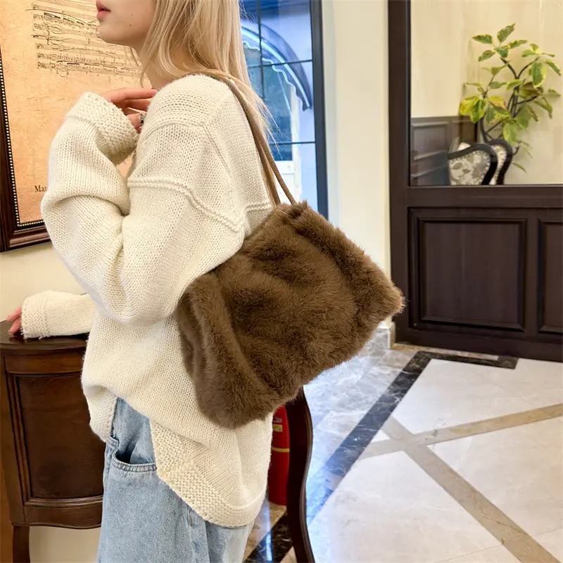 Women's New Fluffy Shoulder Bag Beige Large Capacity - Image 3