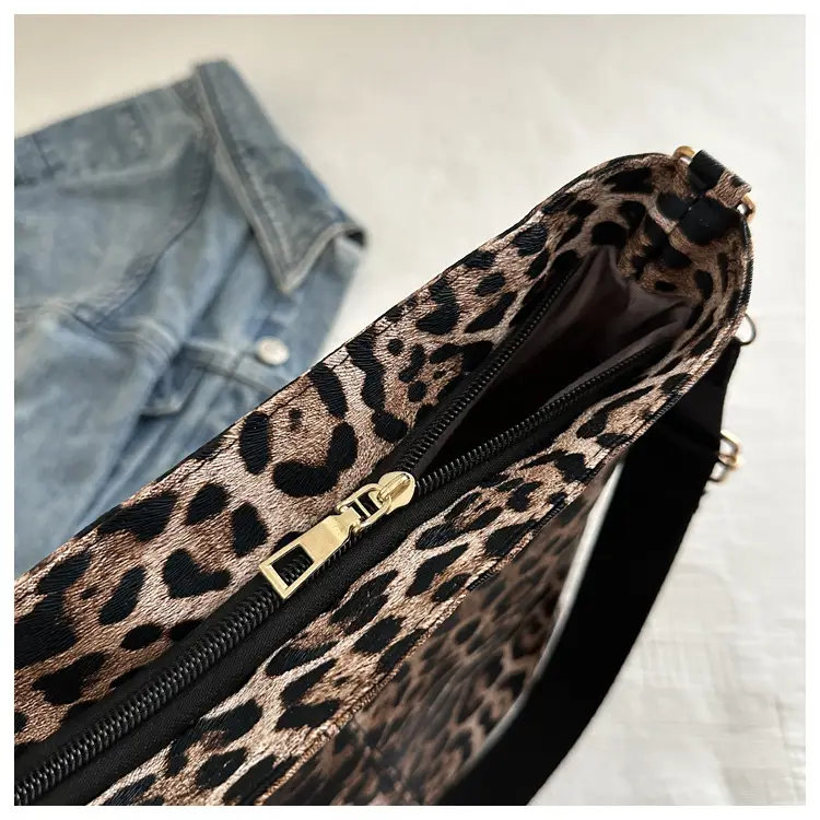 Japanese Style Leopard Print Crossbody Bag for Women — feature 23