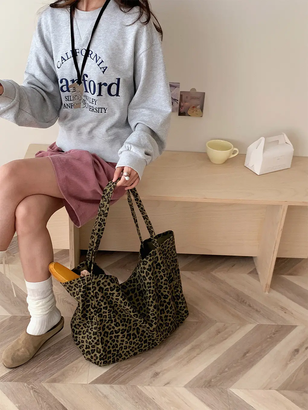 Vintage Leopard Print Shoulder Bag for Women Large Capacity — feature 9