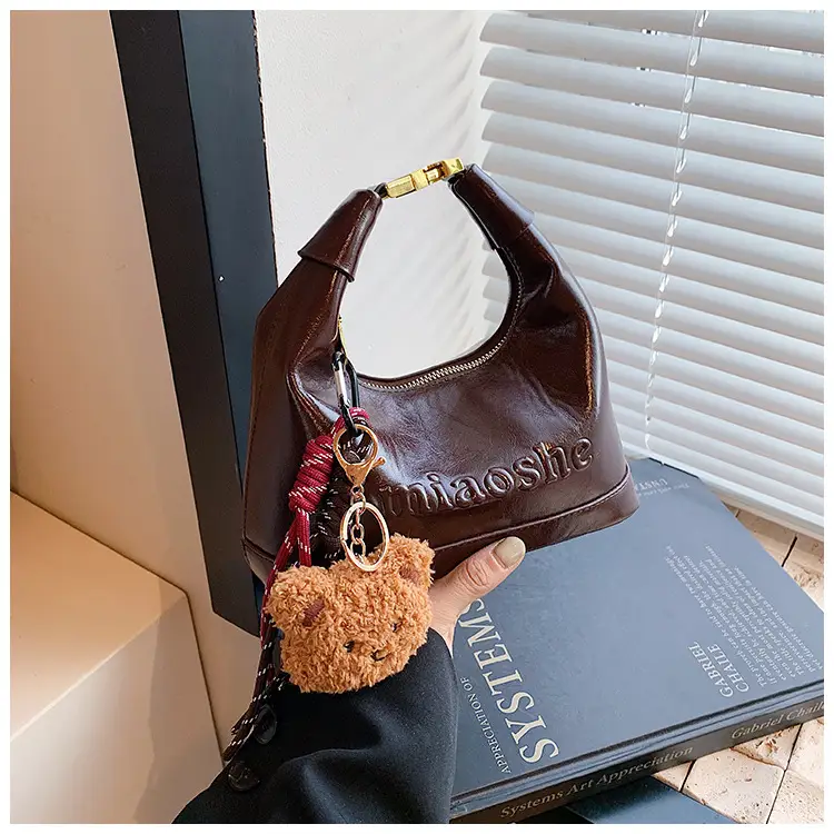 Vintage Red Hand Pea Bag for Women 2024 — feature 16