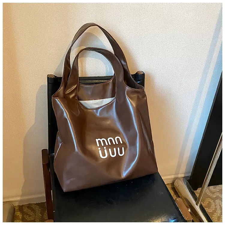 Women's Black PU Leather Commuter Bag 2026 — feature 33