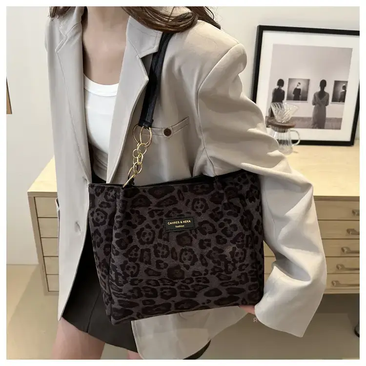 Women Leopard Print Shoulder Bag 2024 Autumn Winter New Suede — feature 32
