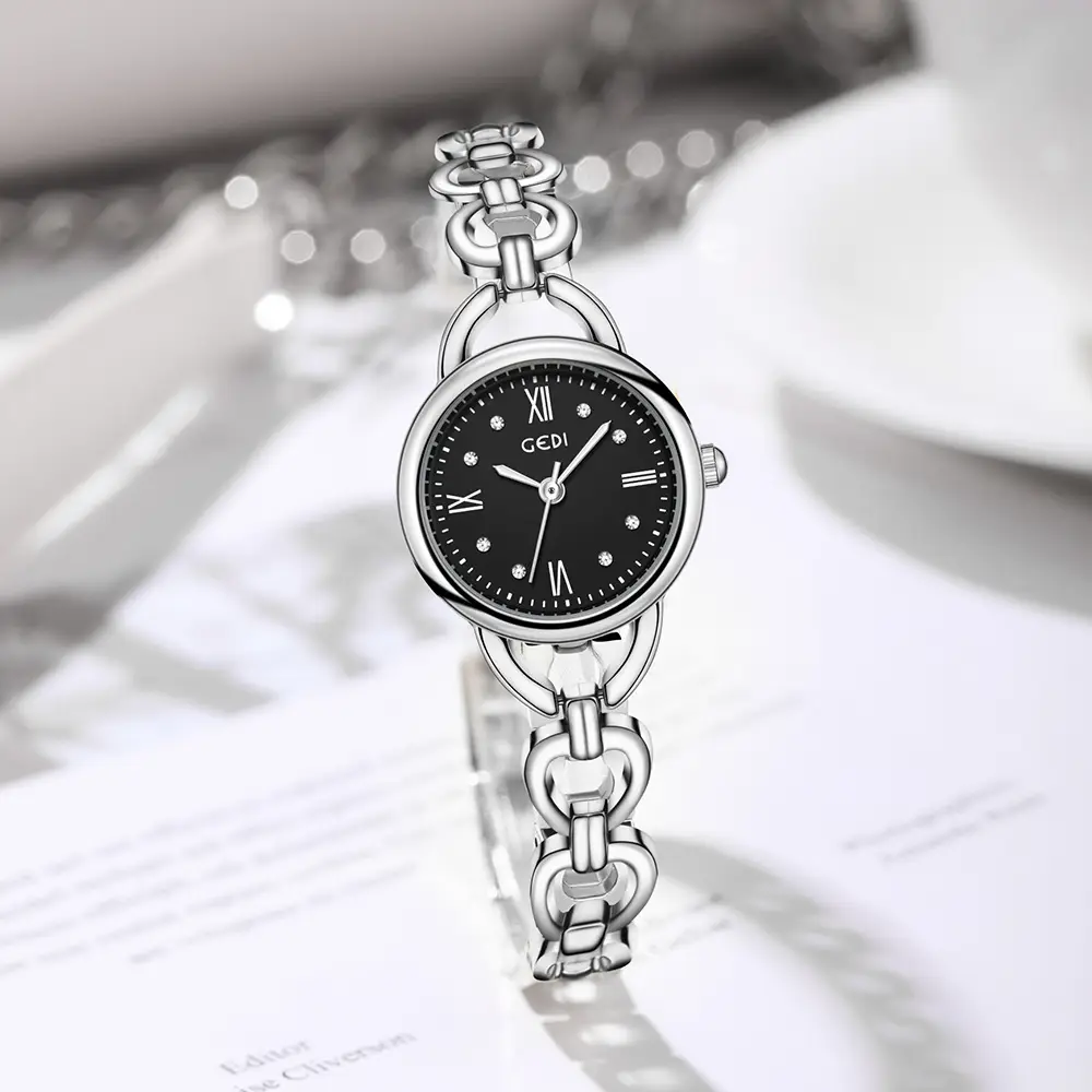 Women's Gold Quartz Bracelet Watch with Chain Strap - Image 5