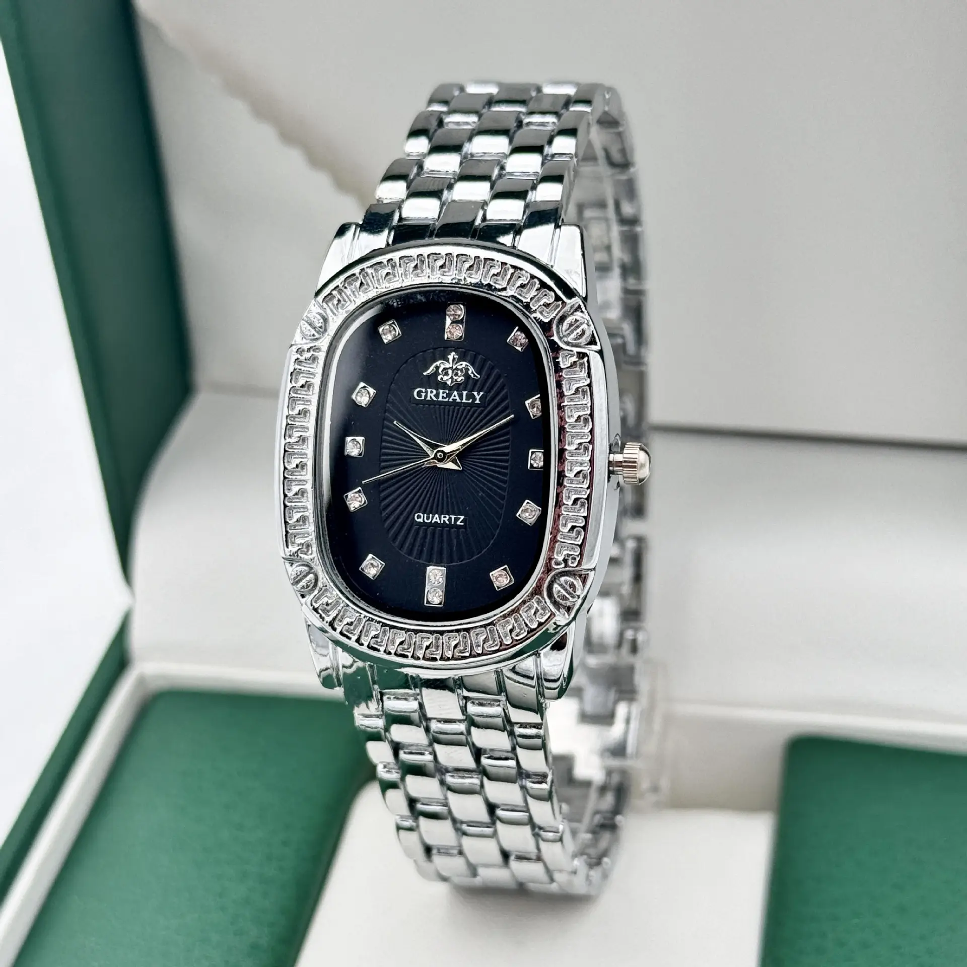 Oval Diamond Women's Quartz Watch Silver Strap — feature 11