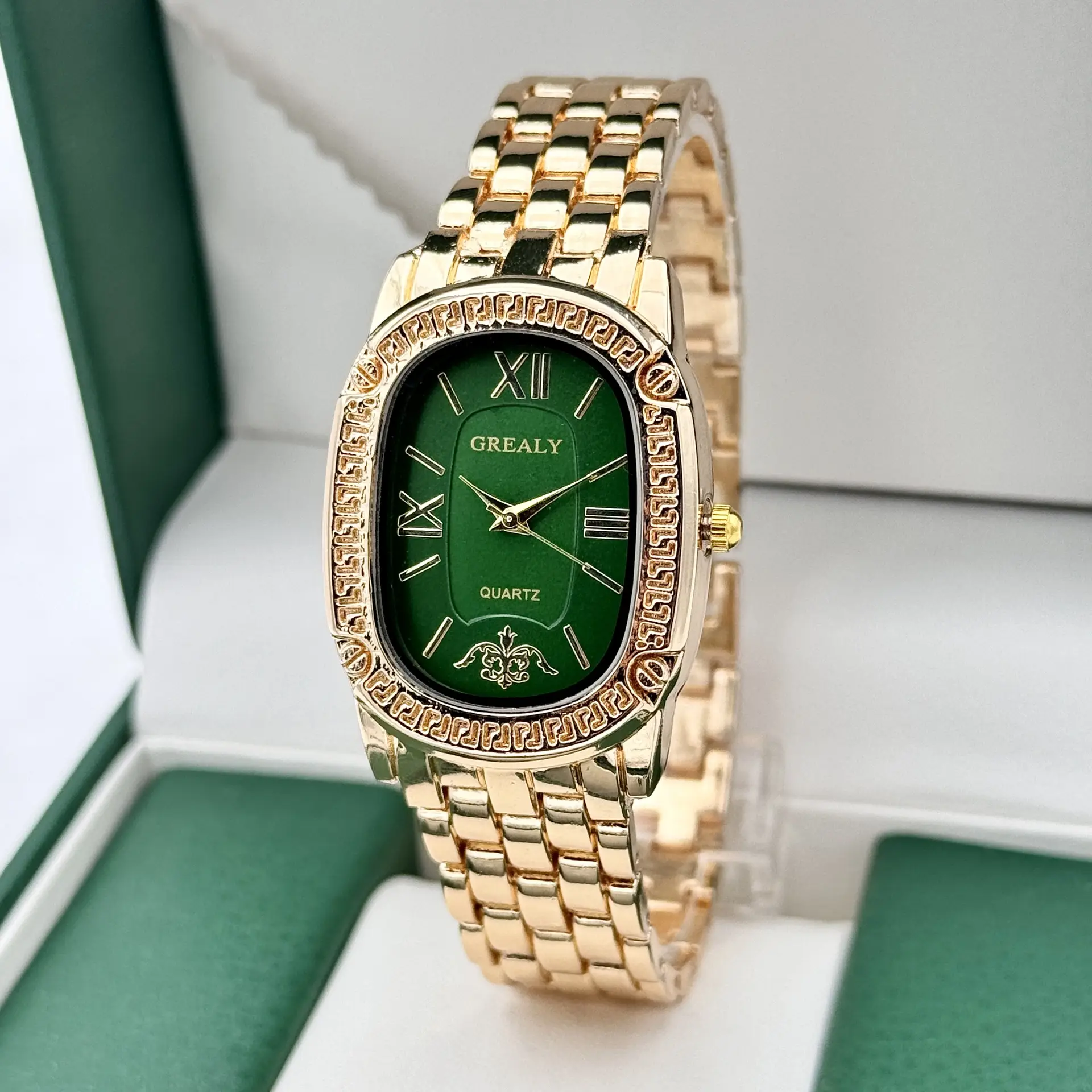 Grealy Women's Oval Roman Quartz Watch with Diamond Band - Image 5