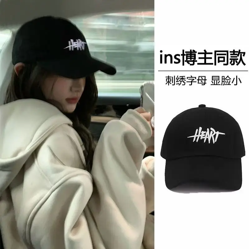 Black Korean Style Sunscreen Cap with Heart Design - Image 9