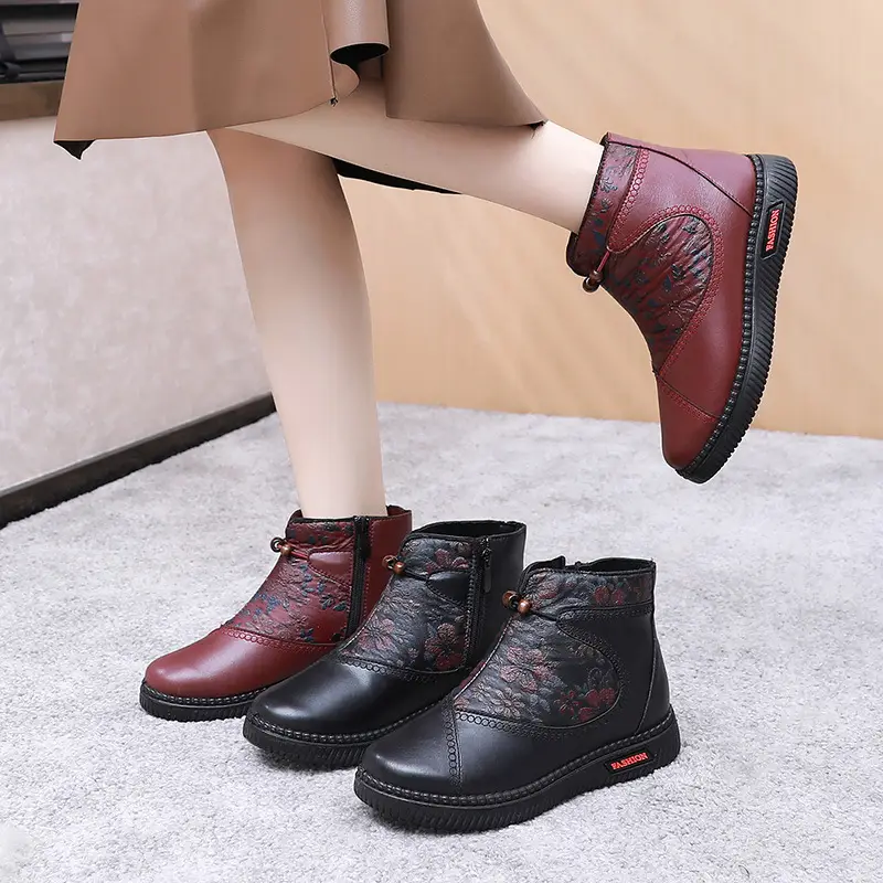 2025 New Winter Waterproof, Non-Slip and Cold-Proof Middle-Aged and Elderly Mothers' Shoes Fleece-Lined, Thickeneded, Warm and Comfortable Snow Boots for Women - Image 6