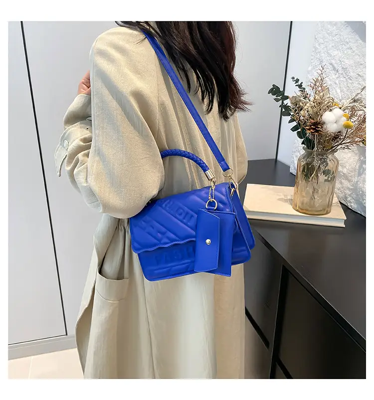 Green Quilted Shoulder Bag 2024 Autumn New — feature 12