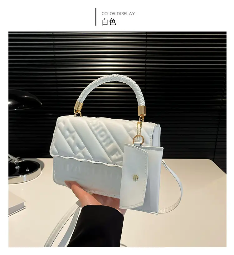 Green Quilted Shoulder Bag 2024 Autumn New — feature 24