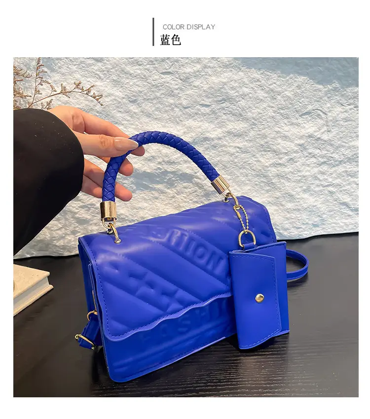 Green Quilted Shoulder Bag 2024 Autumn New — feature 26